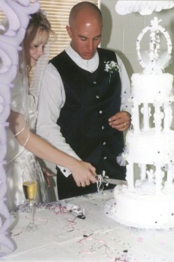 Slicing of the Wedding Cake